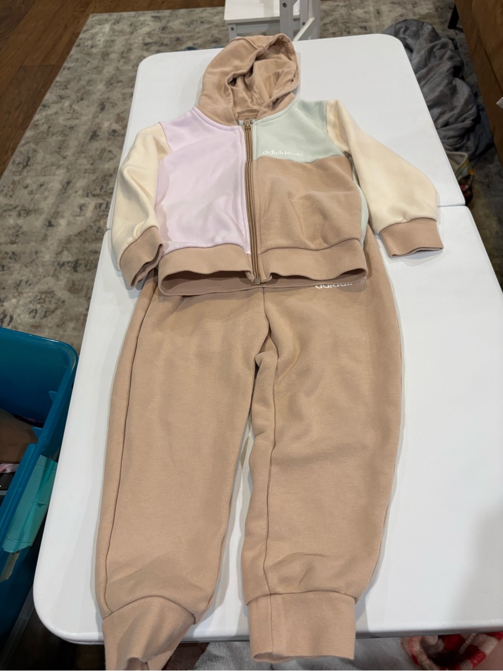 Adidas set // 4T